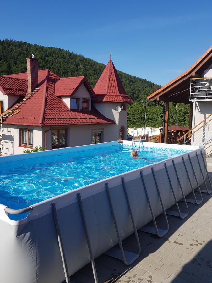 Chatka Julki Villa Goszow Exterior foto